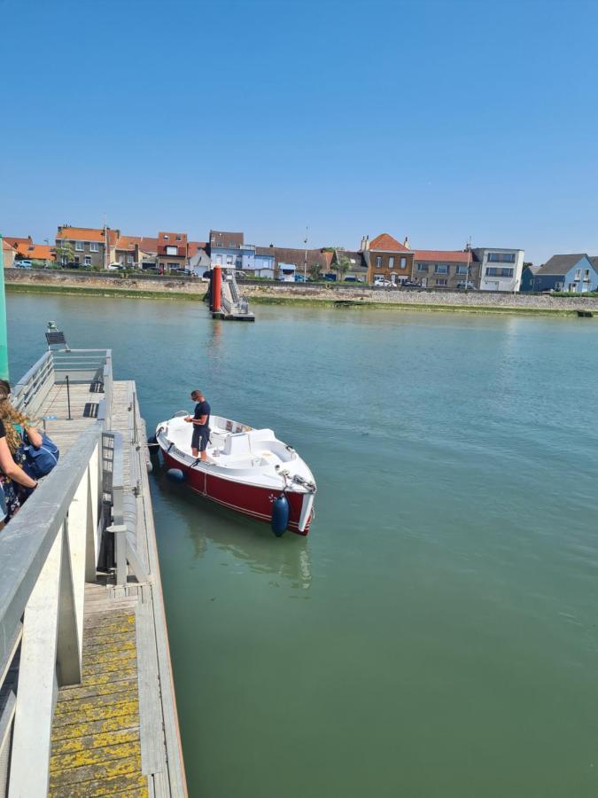 "Les Embruns" Maison Meublee, Proche De La Mer Grand-Fort-Philippe Exterior foto