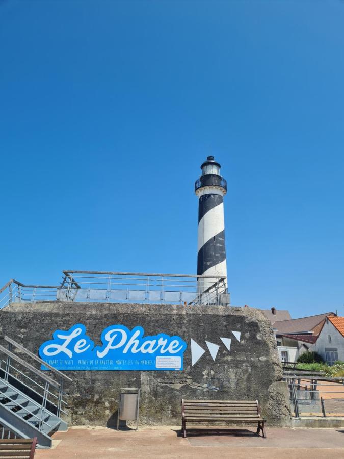 "Les Embruns" Maison Meublee, Proche De La Mer Grand-Fort-Philippe Exterior foto